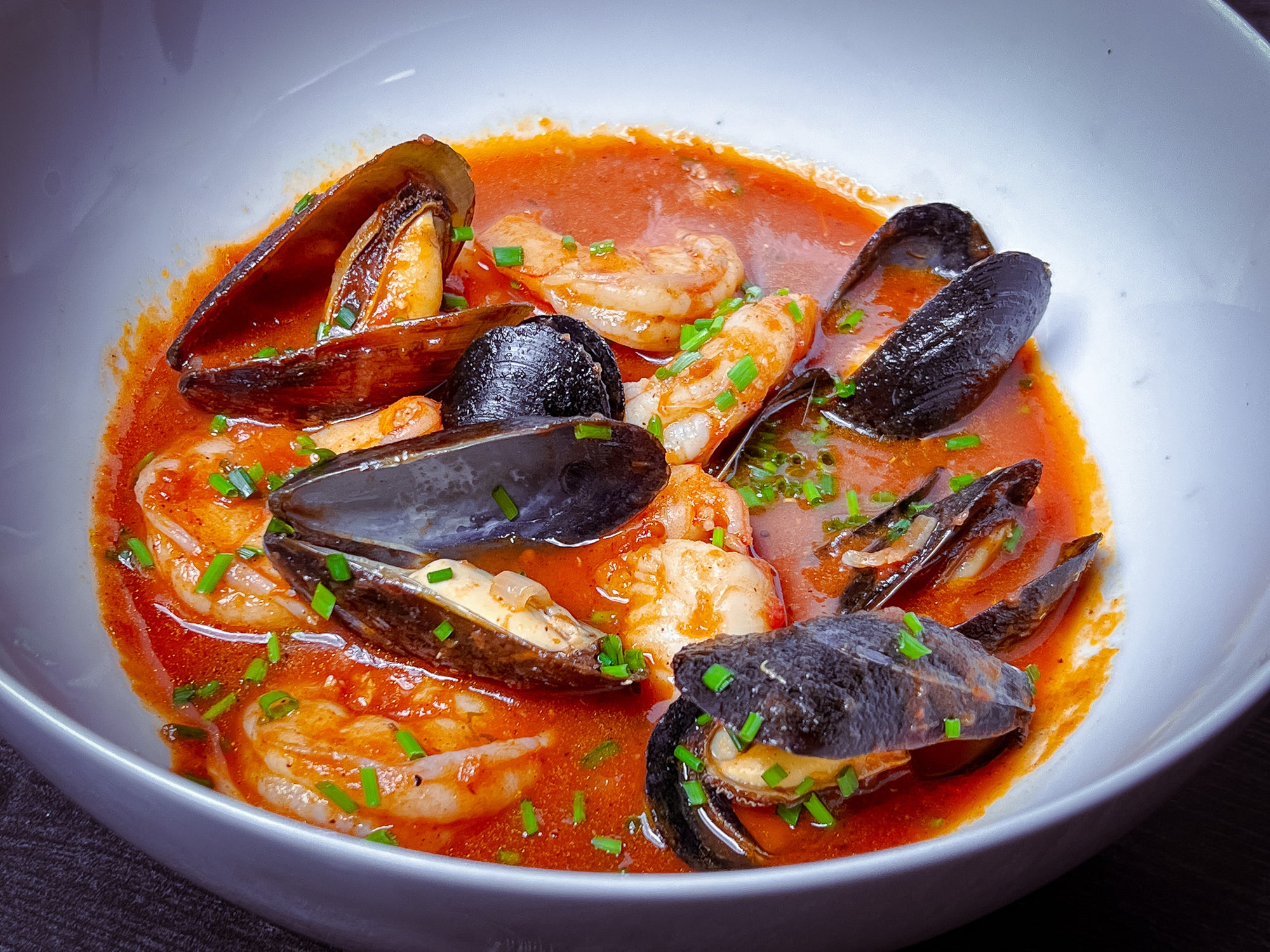 Easy Cioppino Recipe with Shrimp & Mussels